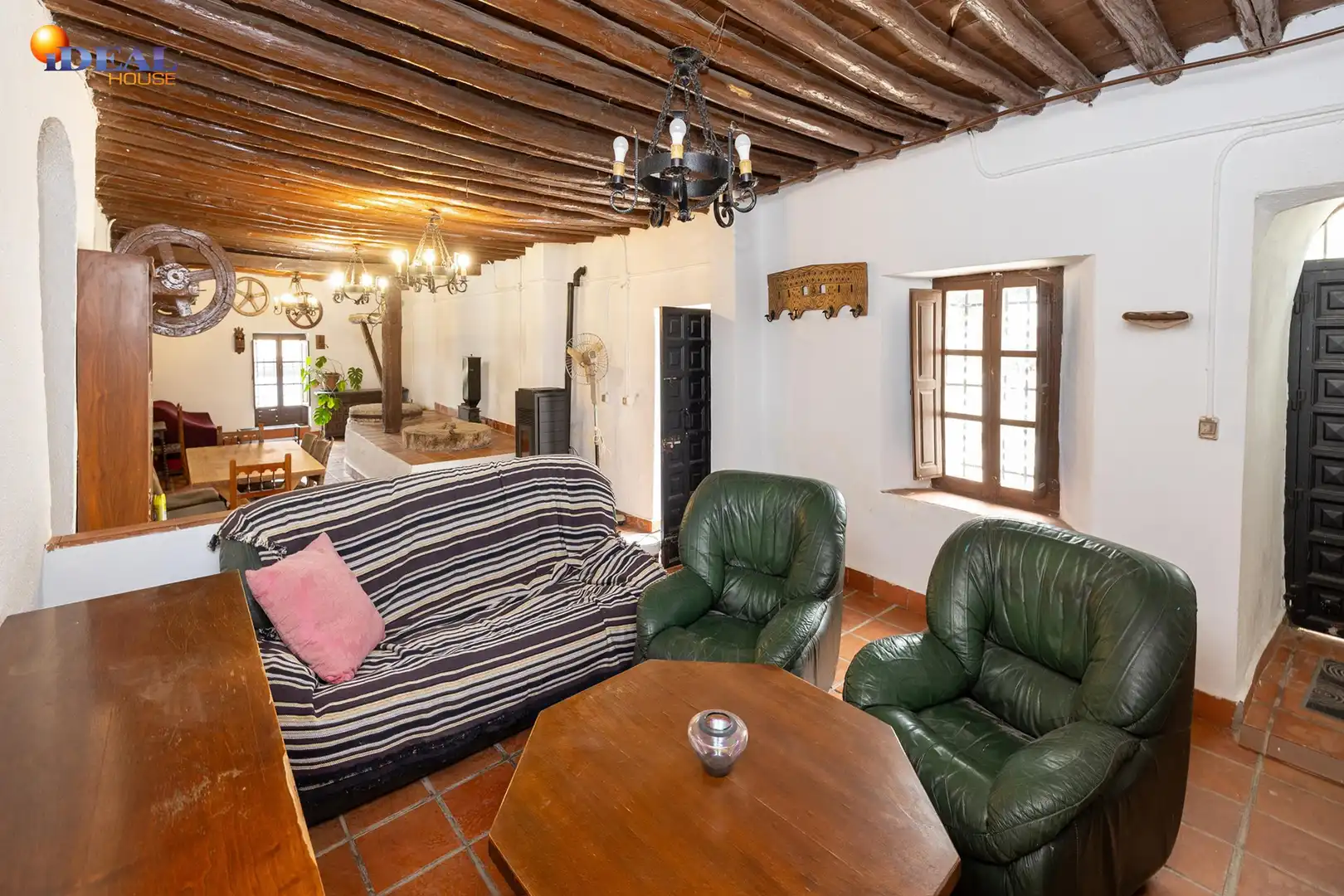Wohnzimmer von Country house zum Verkauf in Dílar mit Privatgarten