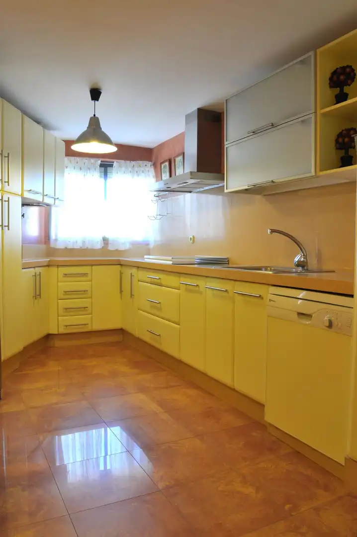 Kitchen of Flat for sale in Jerez de la Frontera  with Air Conditioner, Heating and Terrace