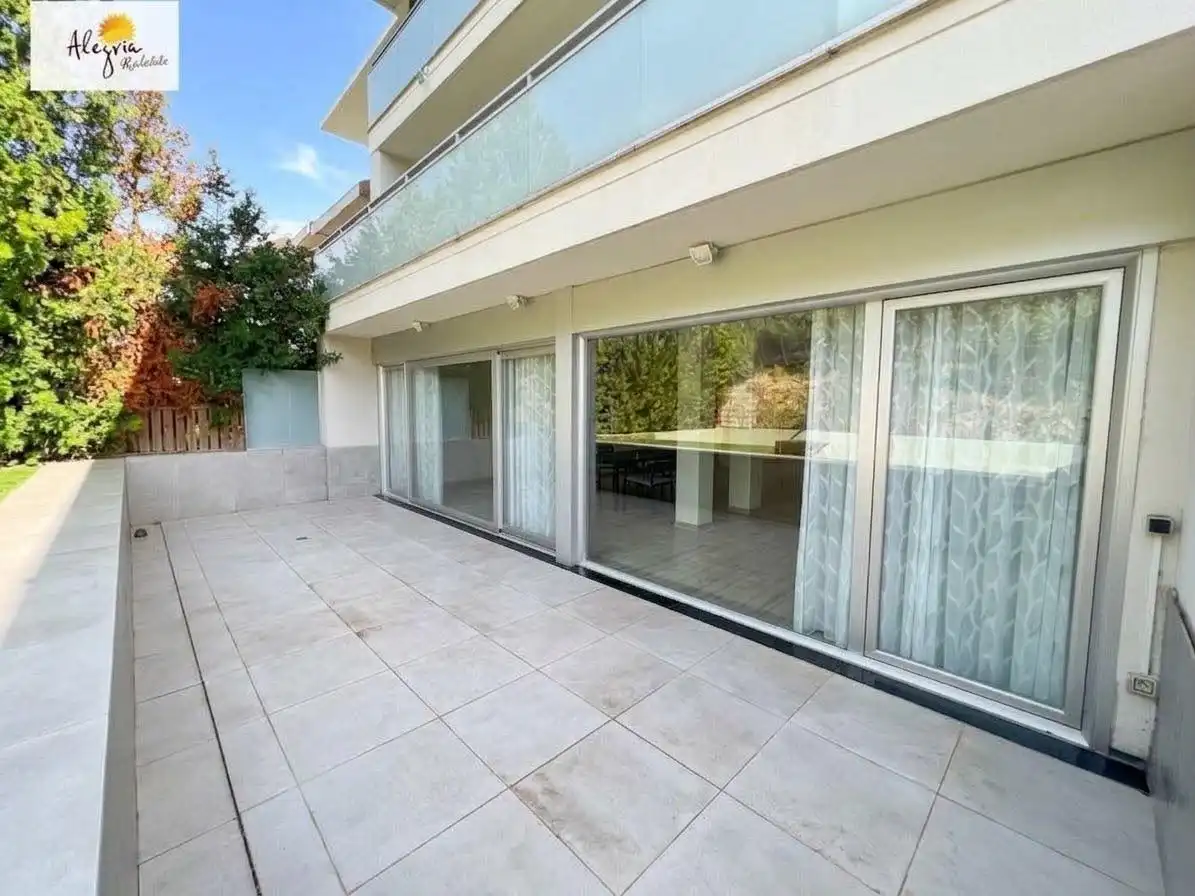 Terraza de Casa o chalet en venta en Chiva con Aire acondicionado, Calefacción y Jardín privado