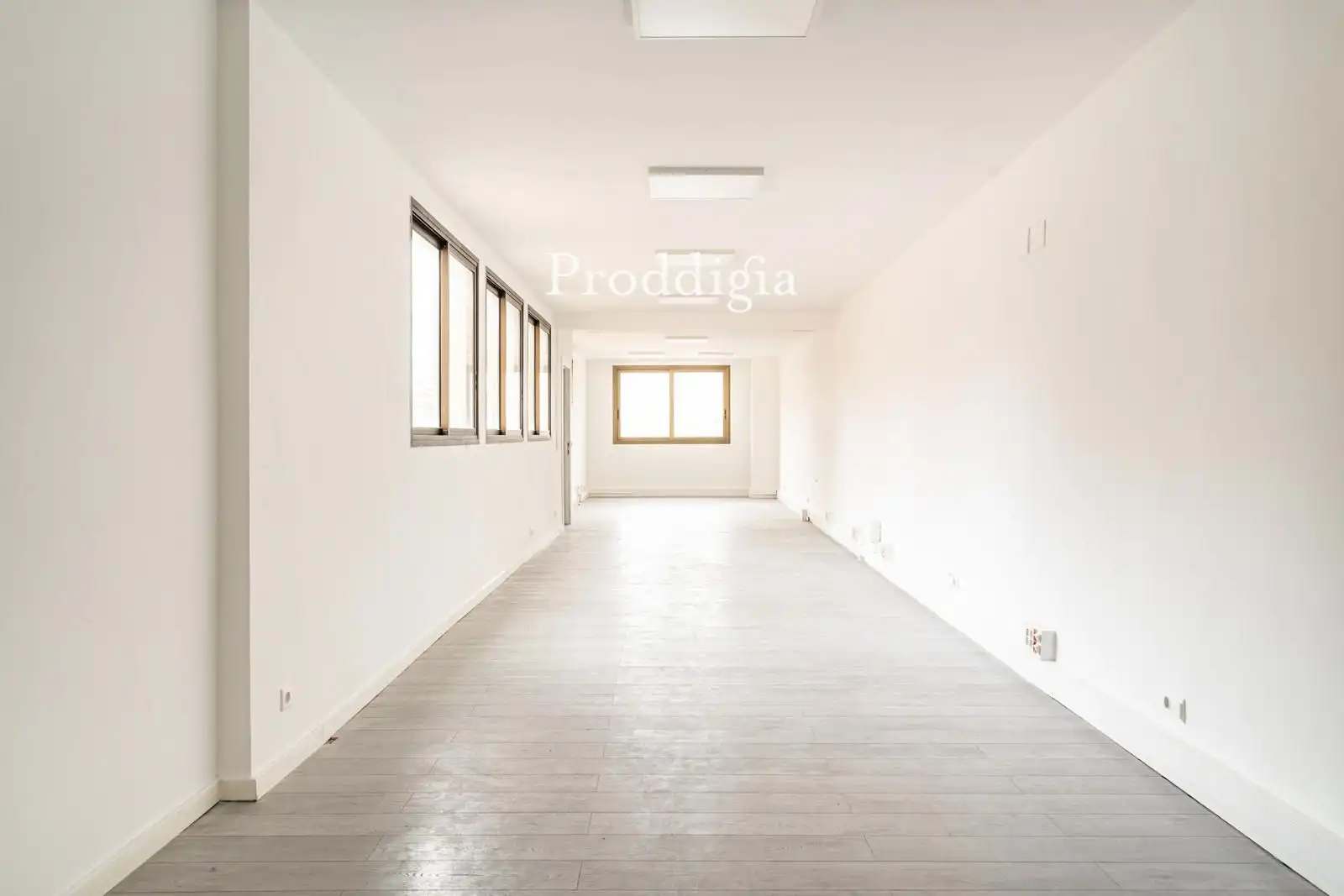 Büro zum Verkauf in  Barcelona Capital mit Klimaanlage