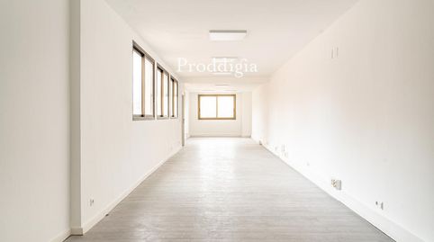 Foto 3 von Büro zum Verkauf in Passatge de Vicent Martín, La Maternitat i Sant Ramon, Barcelona Capital