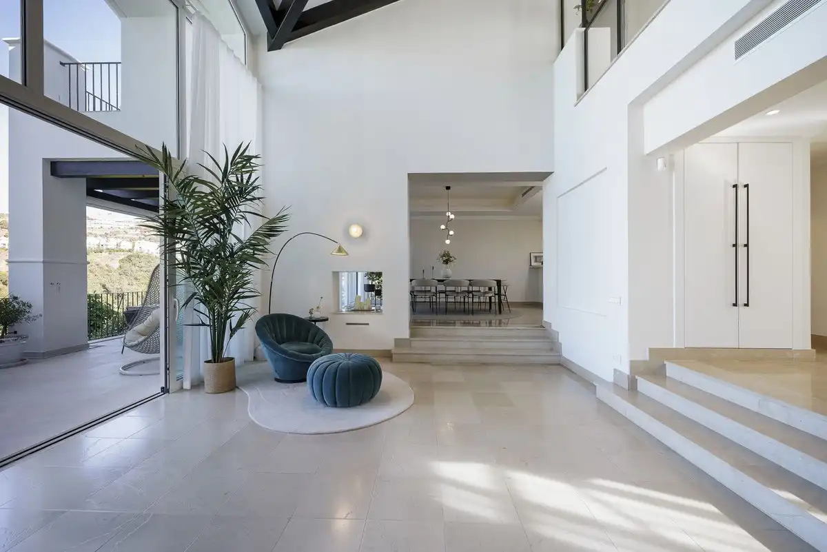 Chalet con piscina en venta en Benahavís pueblo, imagen 11