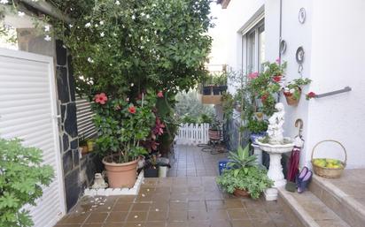 Terrassa de Casa o xalet en venda en Vallirana amb Aire condicionat, Calefacció i Jardí privat