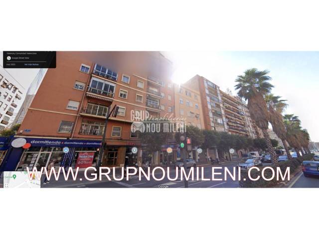 Piso en Venta en PERIS Y VALERO  en En Corts - Doctor Waksman