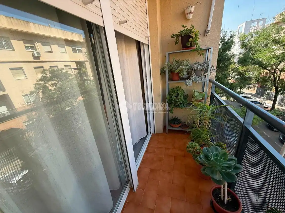 Terraza de Piso en venta en Sevilla con Trastero y Balcón