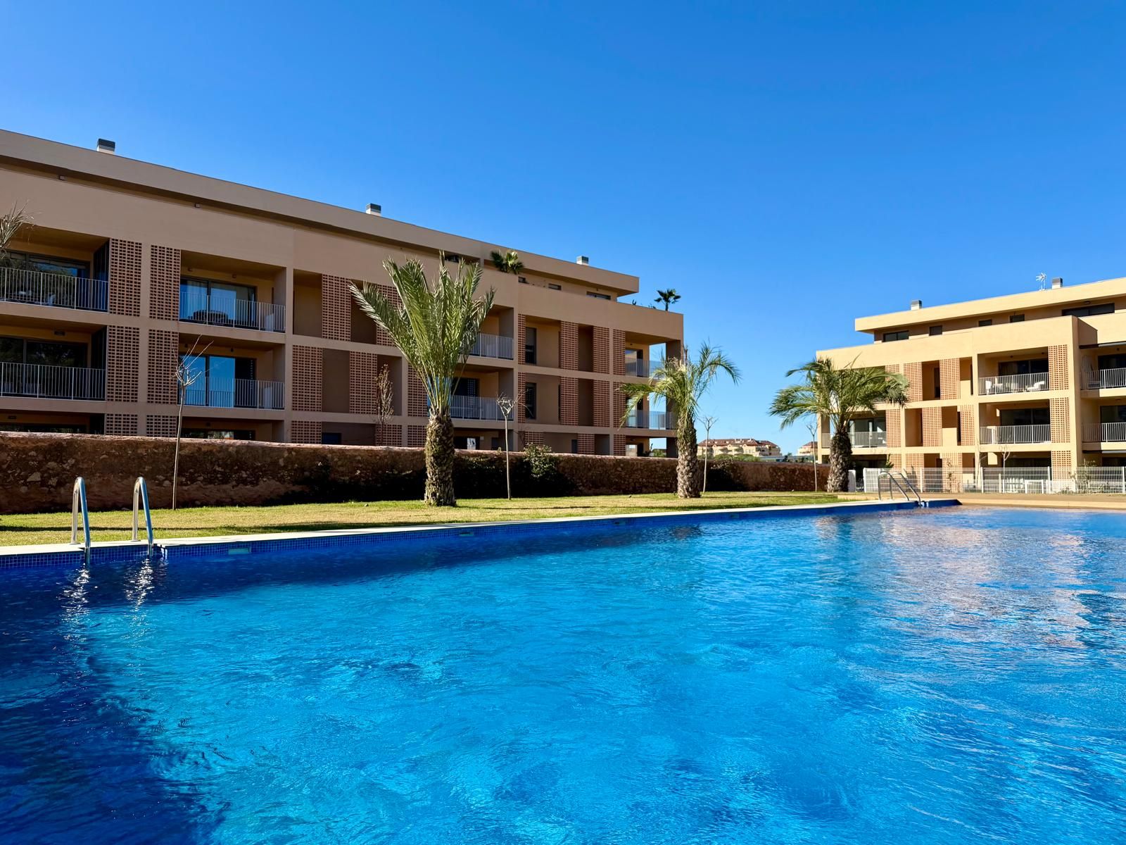 Swimming pool of Flat for sale in Dénia  with Air Conditioner, Heating and Private garden