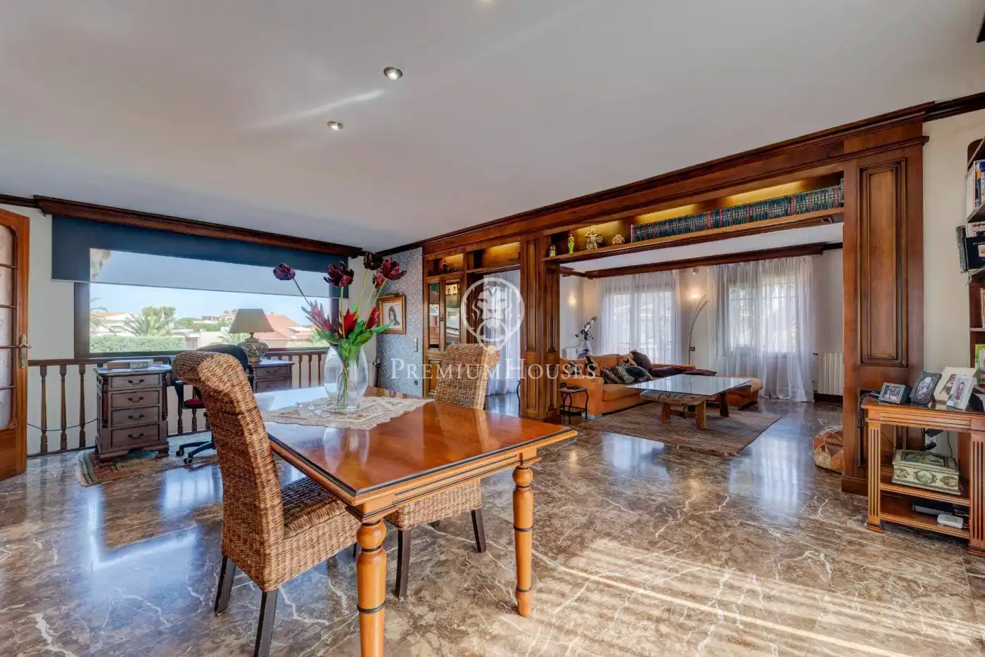 Dining room of Houses for sale in Vilanova i la Geltrú  with Air Conditioner, Heating and Private garden