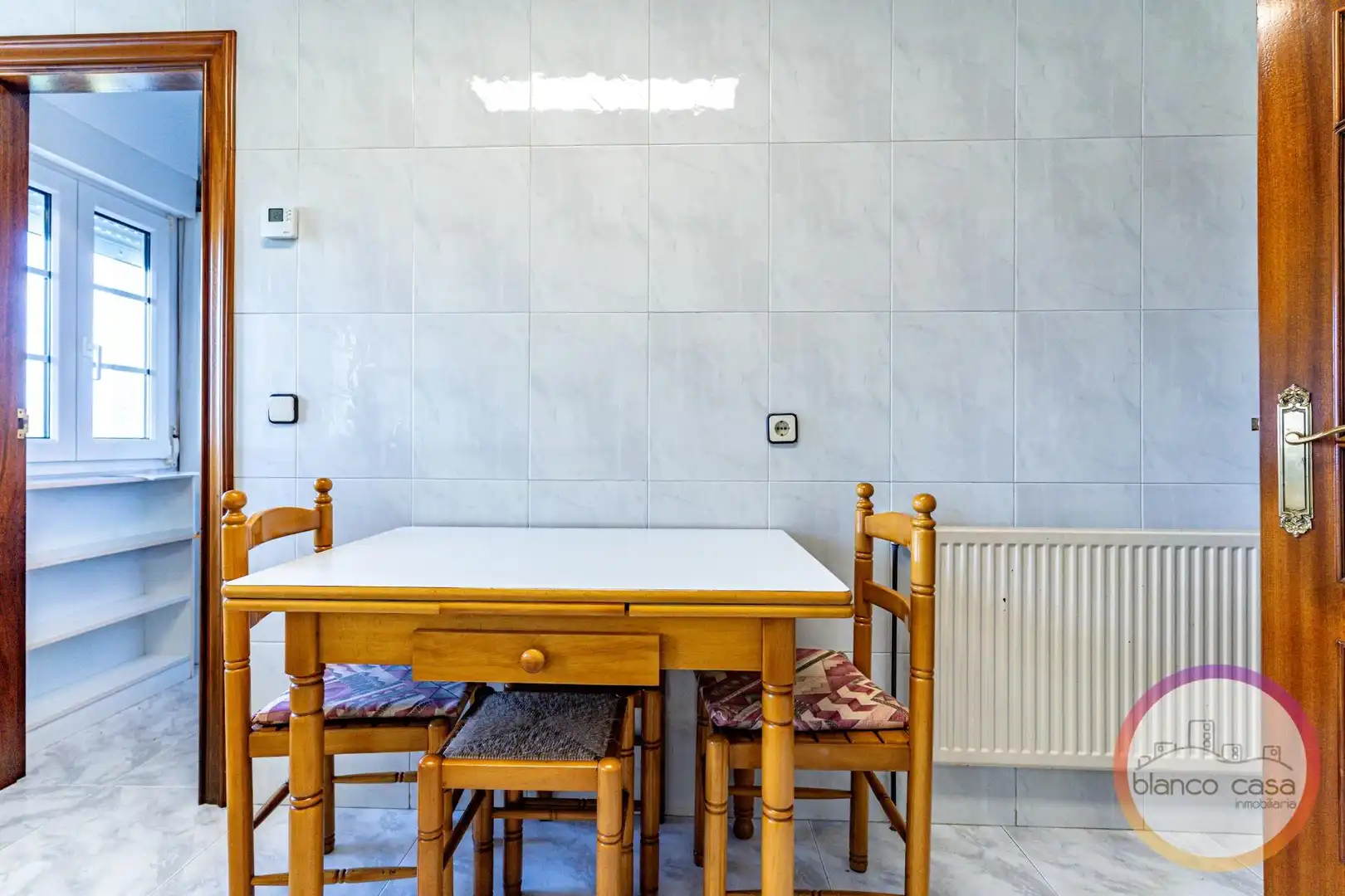 Menjador de Casa o xalet en venda en Malpica de Bergantiños amb Calefacció, Terrassa i Traster