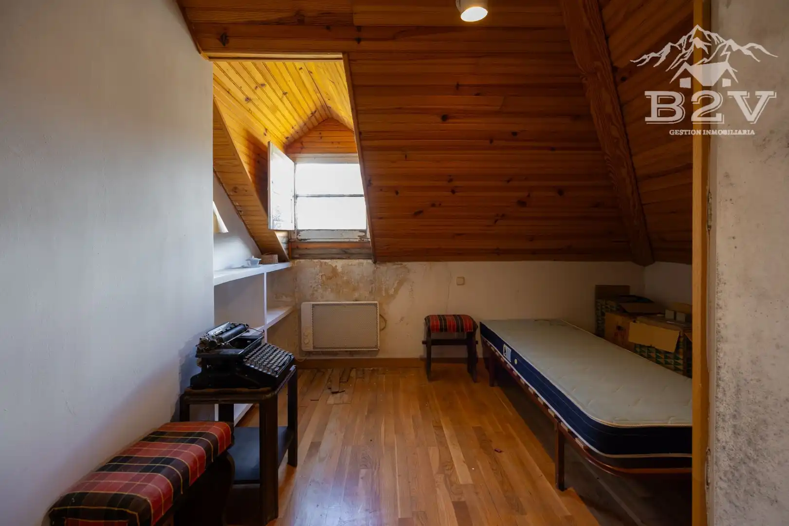 Habitación de Casa o chalet en venta en Alameda del Valle con Calefacción, Jardín privado y Terraza