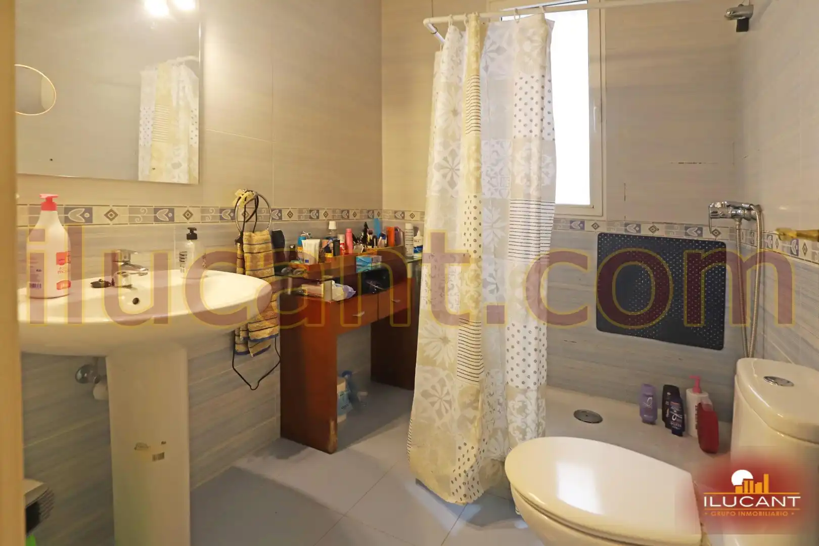 Bathroom of Flat for sale in Alicante / Alacant