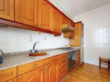 Casa a schiera in vendita a Rúa León