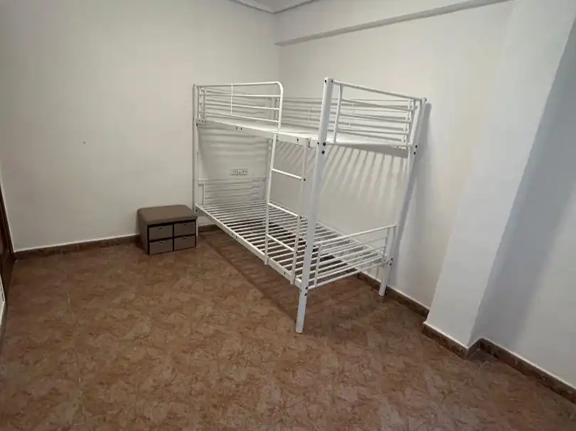Schlafzimmer von Wohnung zur Miete in  Valencia Capital mit Klimaanlage und Terrasse