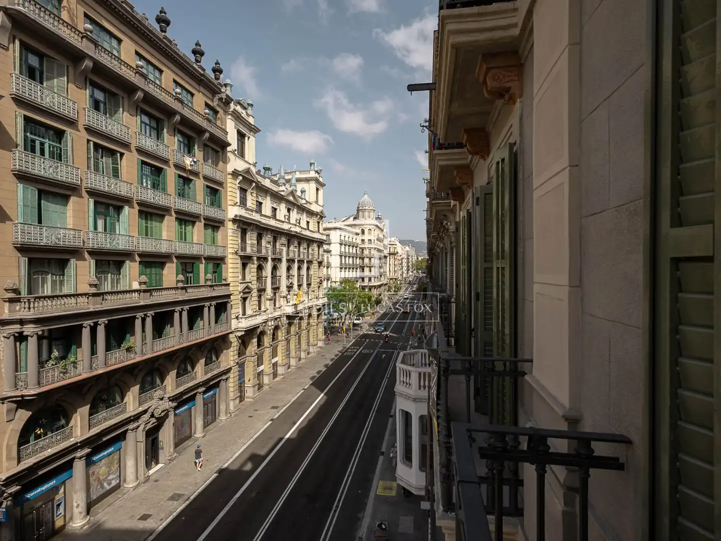 Vista exterior de Piso en venta en Barcelona con Aire acondicionado, Parquet y Balcón