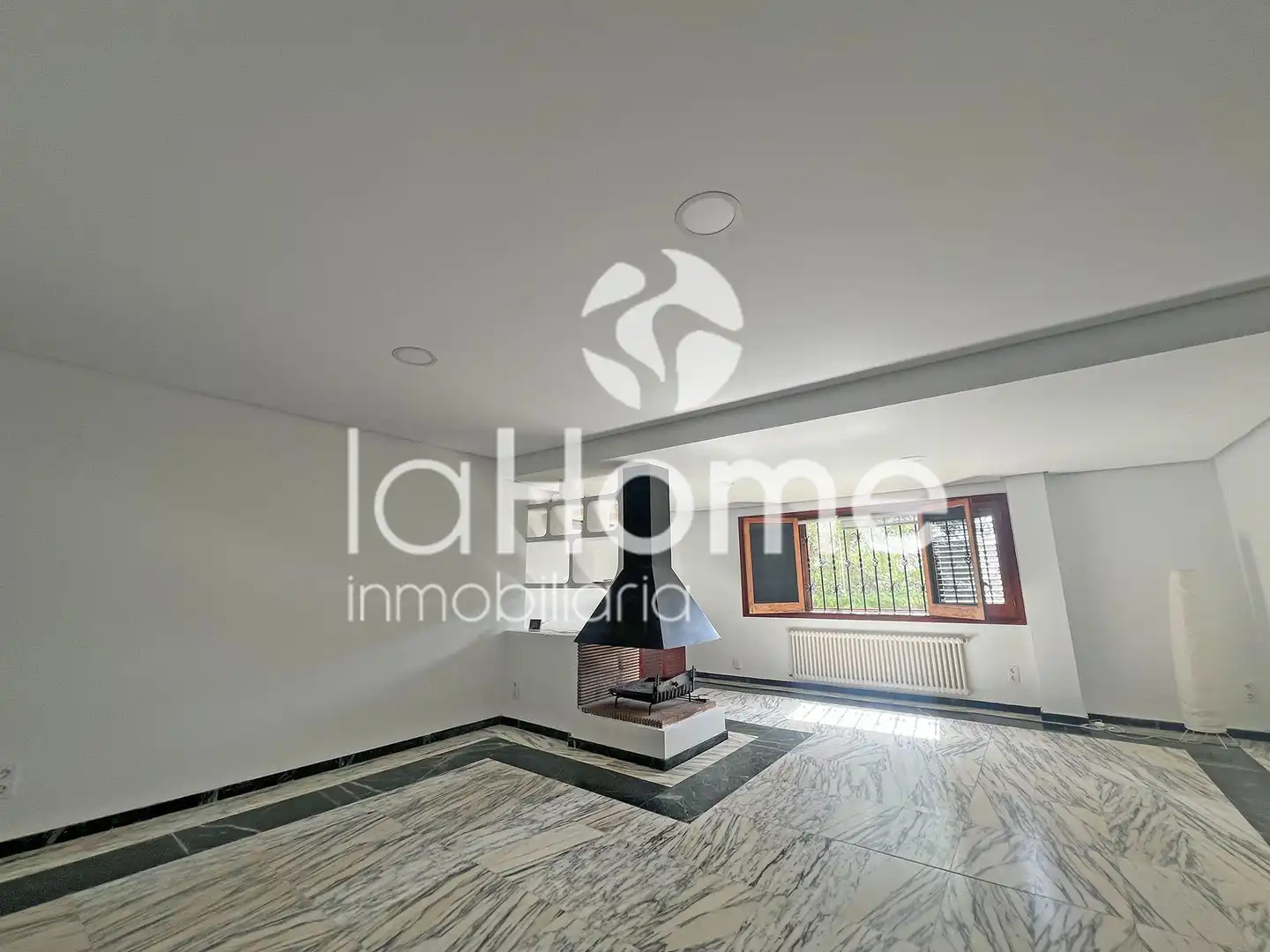 Casa o chalet de alquiler en Paterna con Aire acondicionado, Calefacción y Jardín privado