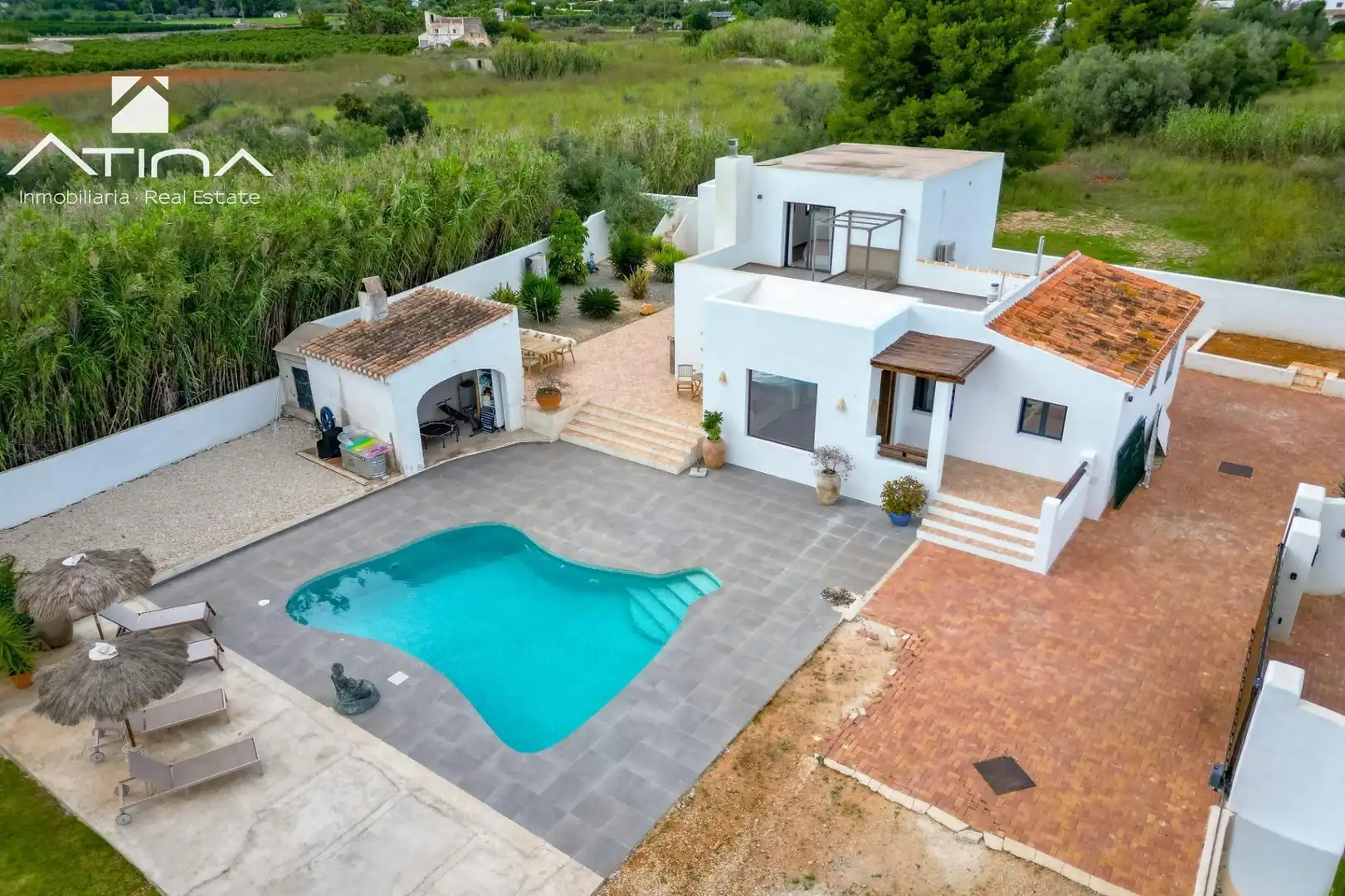 Vista exterior de Casa o xalet en venda en Jávea / Xàbia amb Aire condicionat, Calefacció i Jardí privat