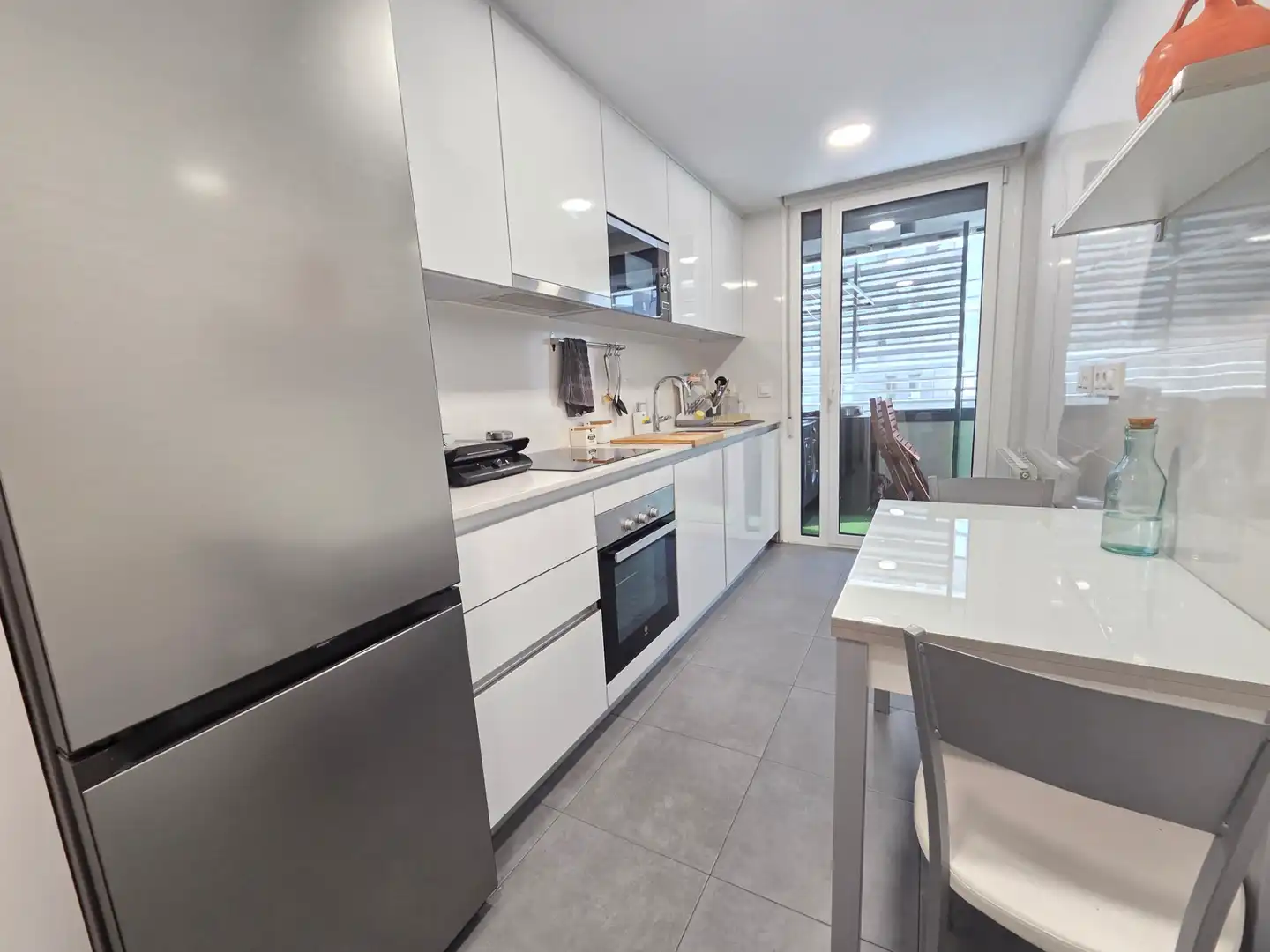 Cocina de Piso en venta en Bilbao  con Calefacción, Jardín privado y Parquet