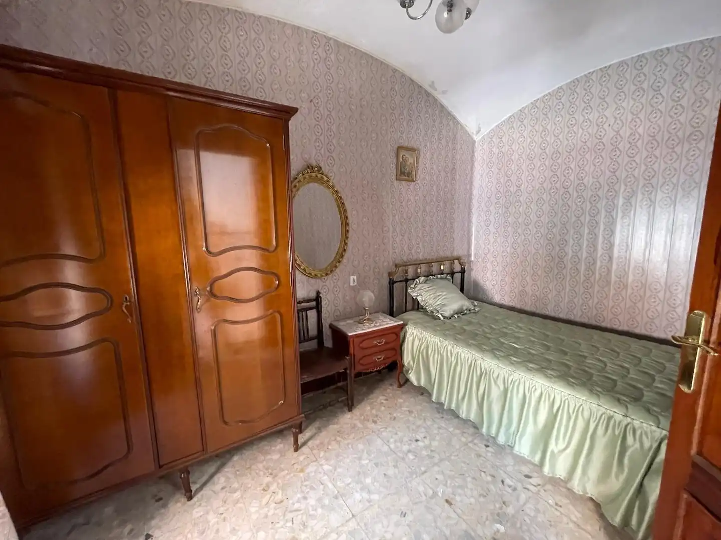 Habitación de Casa o chalet en venta en Arroyo de la Luz con Trastero y Amueblado