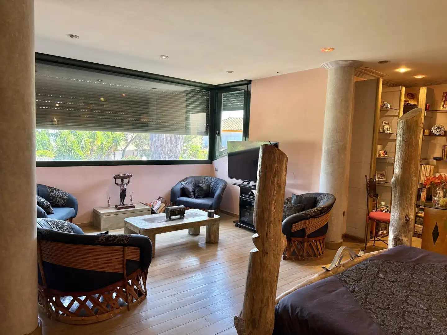 Sala de estar de Casa o chalet en venta en Gelves con Aire acondicionado, Jardín privado y Terraza
