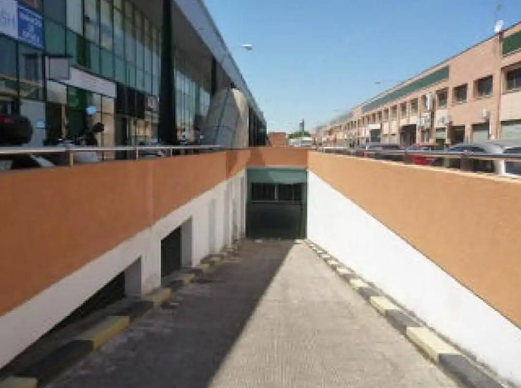 Parkplatz zur Miete in Calle Cromo 26, imagen 13