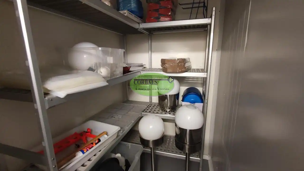 Kitchen of Commercial properties for rent in O Carballiño    with Furnished