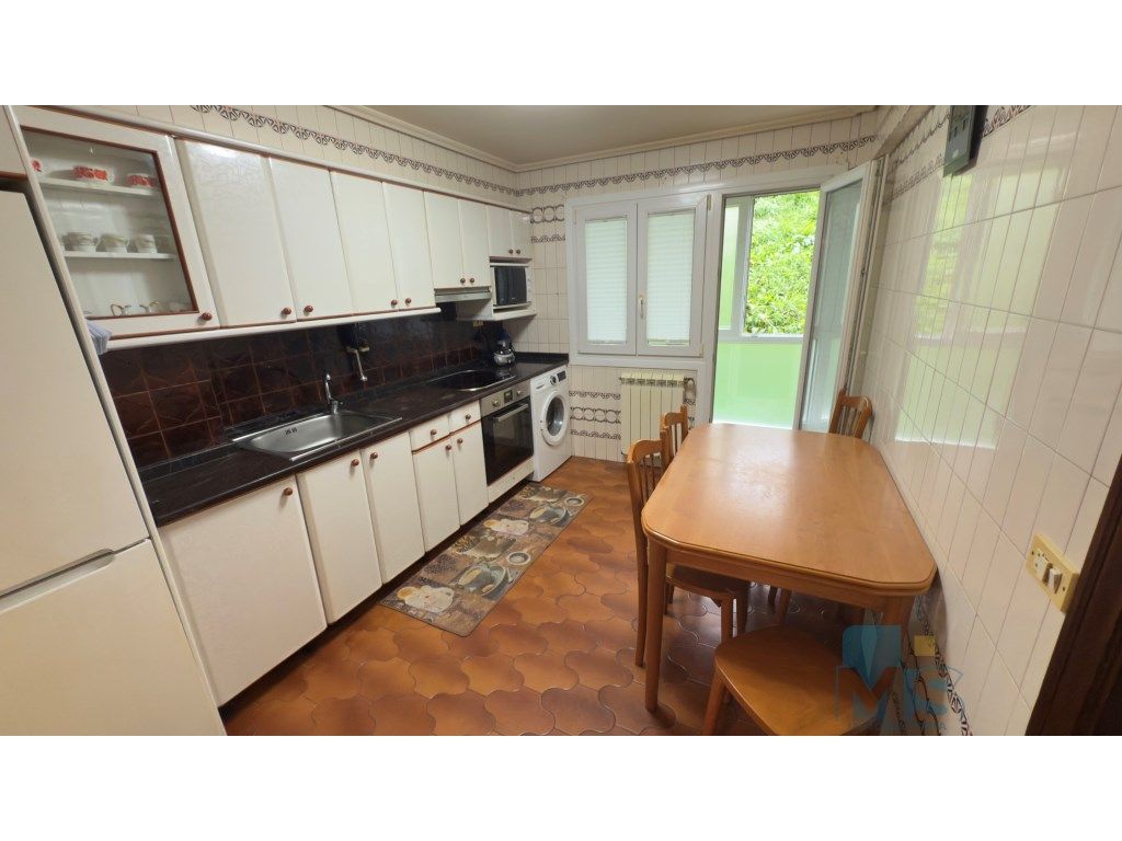 Cocina de Piso en venta en Pasaia con Balcón
