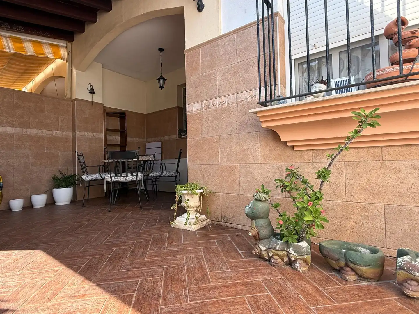 Terraza de Casa adosada en venta en Aljaraque con Aire acondicionado, Terraza y Piscina comunitaria
