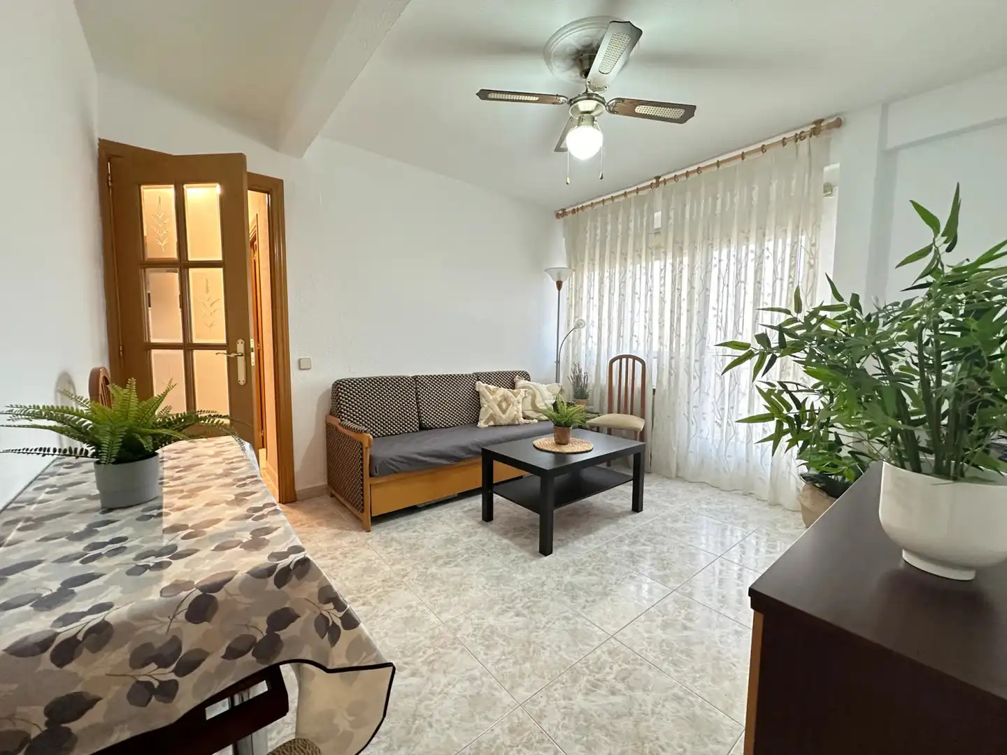 Living room of Flat for rent in Villaverde