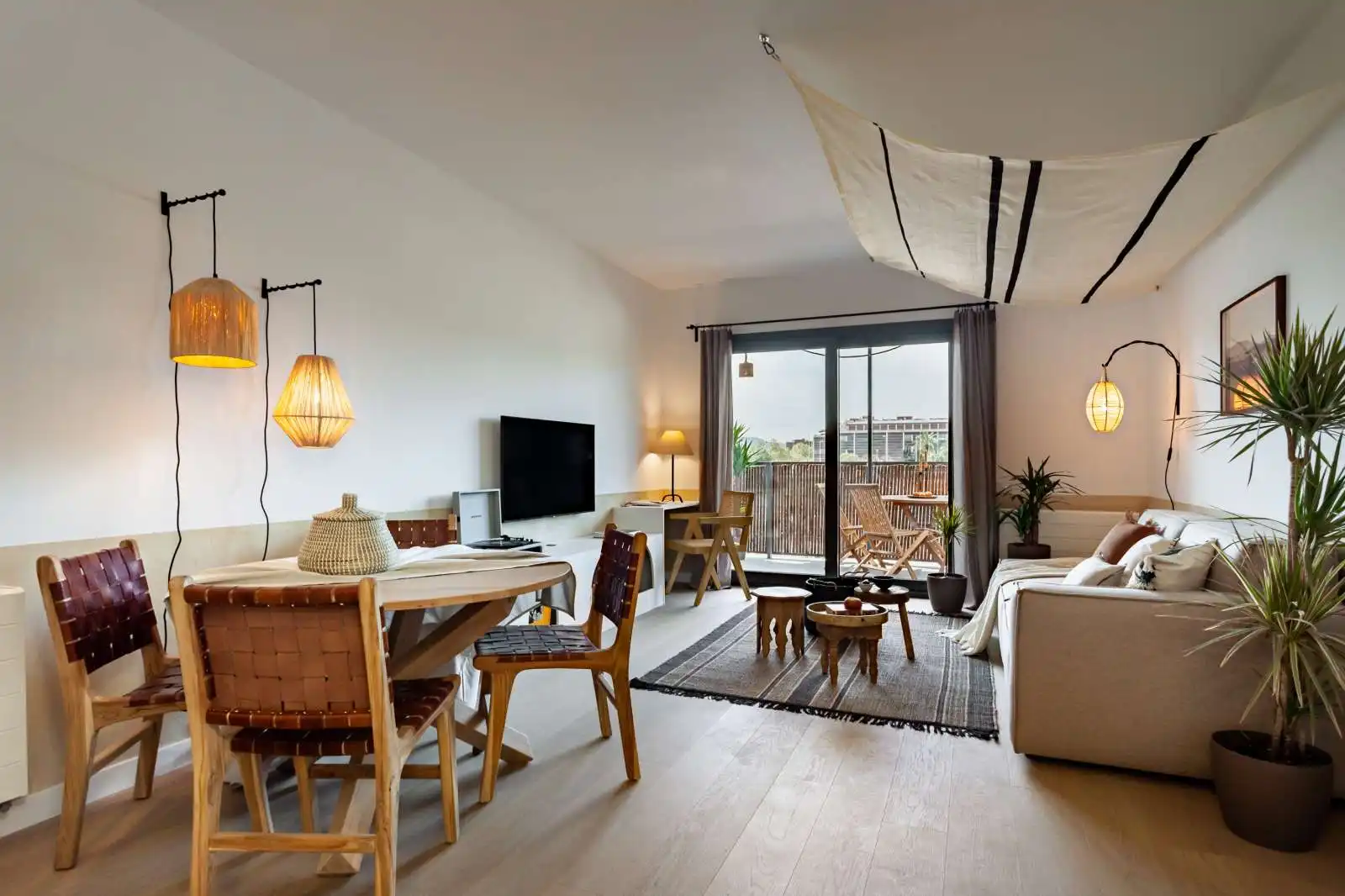 Sala d'estar de Apartament per a compartir en Barcelona amb Aire condicionat, Terrassa i Moblat