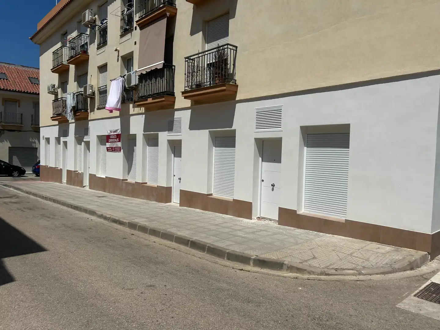 Commercial properties for sale in Vélez-Málaga  with Air Conditioner and Heating