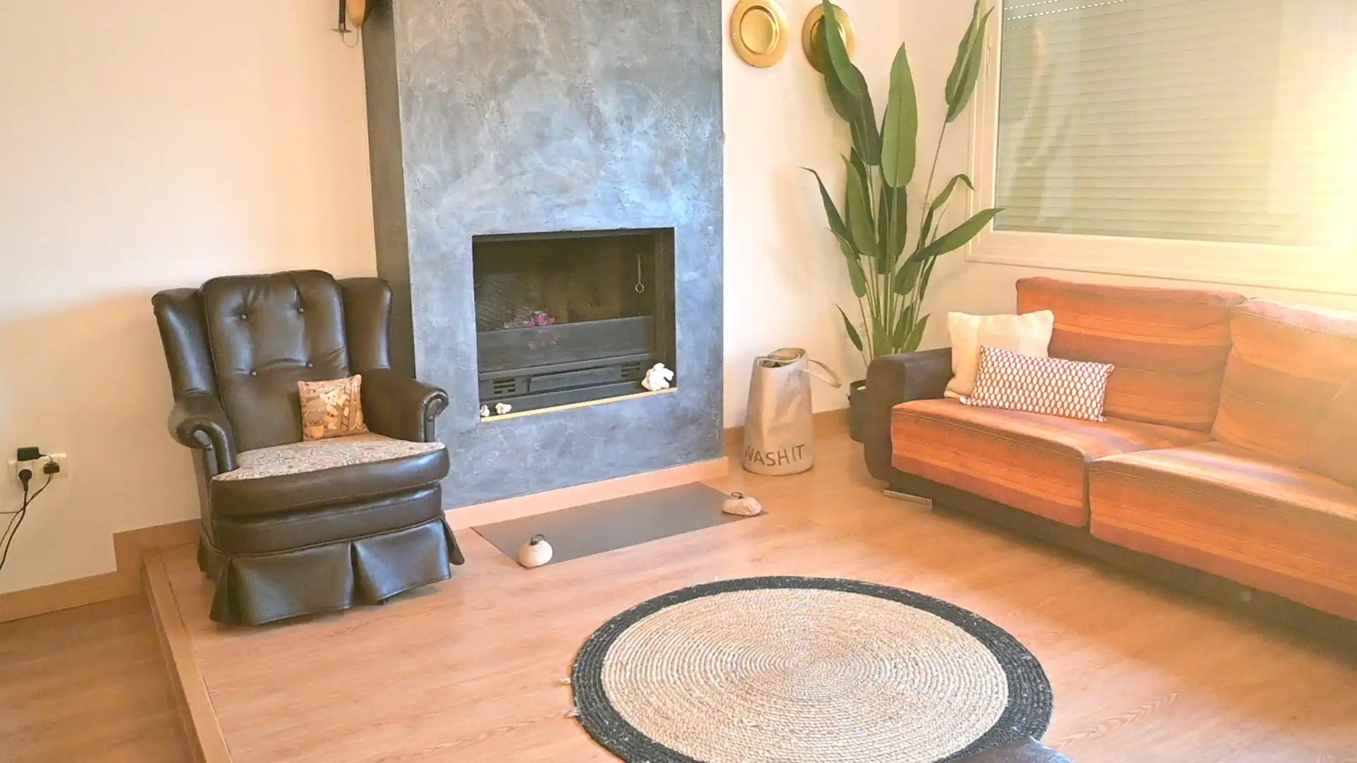 Sala d'estar de Casa o xalet en venda en La Zubia amb Aire condicionat, Calefacció i Jardí privat