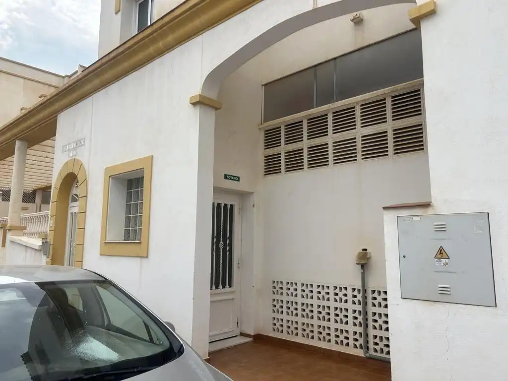 Aparcament amb ascensor en venda a Calle Pintor Rafael Zabaleta, imagen 16