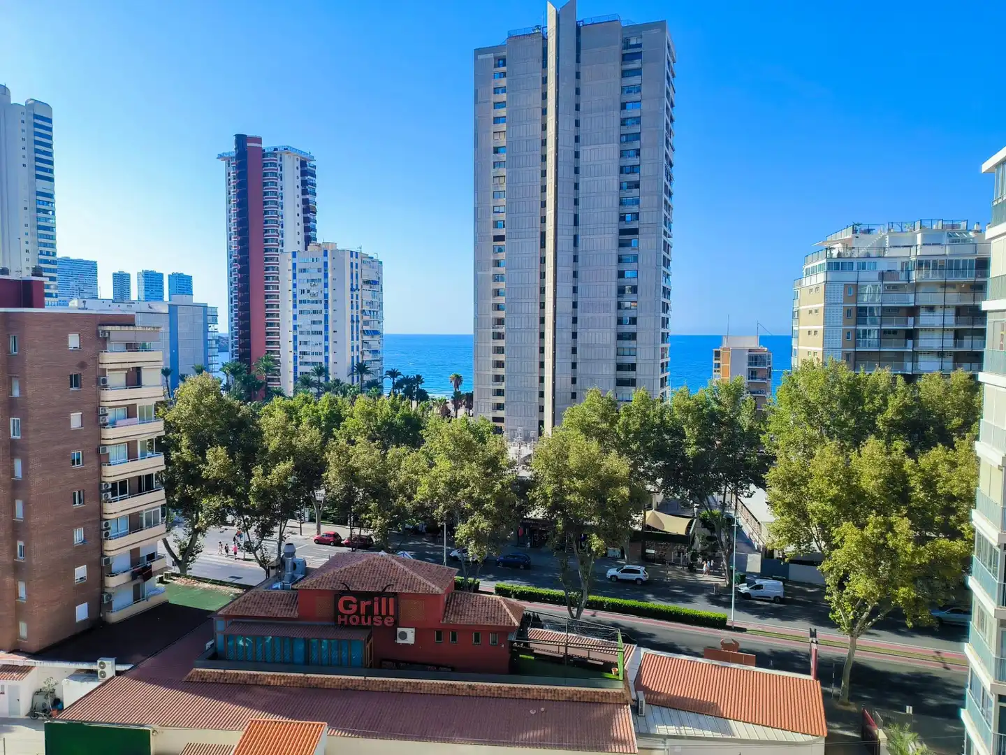 Außenansicht von Wohnung zum Verkauf in Benidorm mit Klimaanlage, Parkett und Terrasse