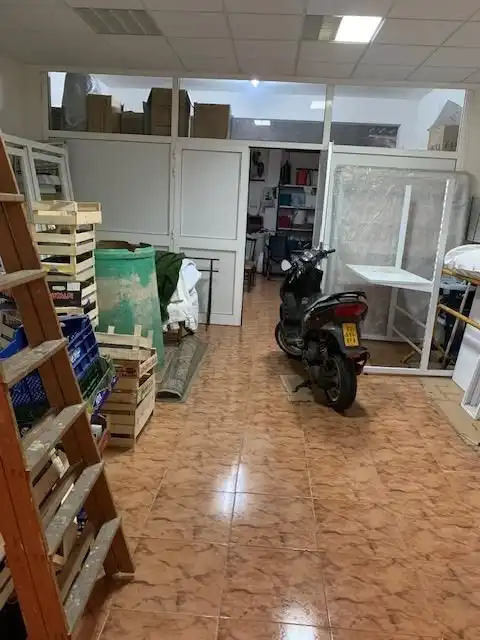 Local commercial à louer à Sueca ciudad, imagen 3