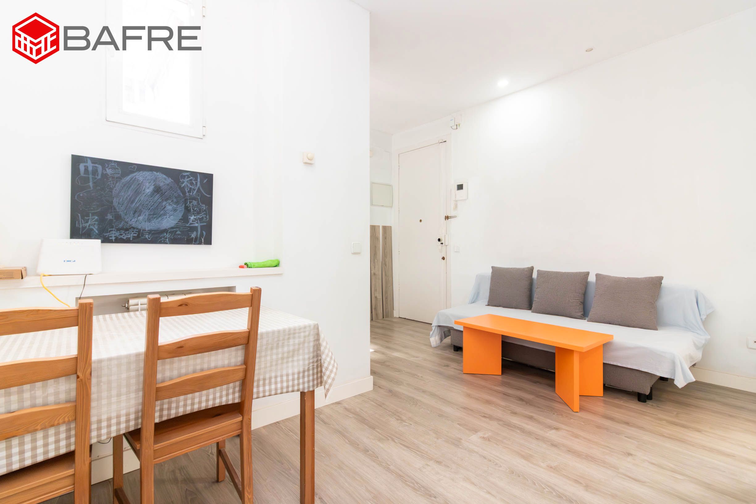 Bedroom of Flat for sale in  Madrid Capital  with Air Conditioner and Parquet flooring
