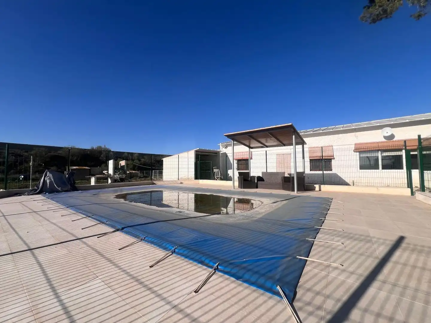 Piscina de Finca rústica en venda en Jumilla amb Jardí privat, Traster i Piscina