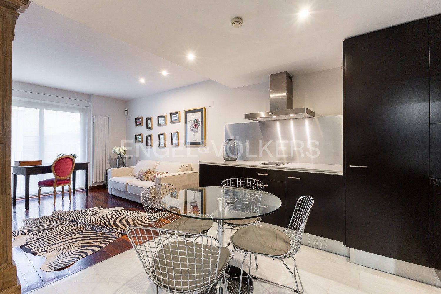Living room of Apartment to rent in  Valencia Capital  with Air Conditioner, Heating and Parquet flooring