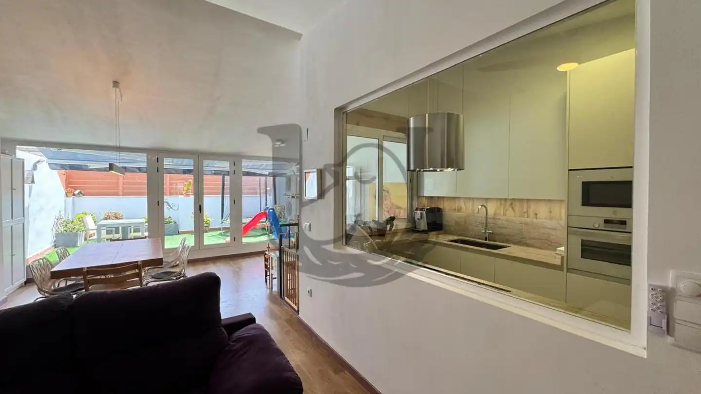 Kitchen of Attic for sale in Silla  with Air Conditioner, Heating and Terrace
