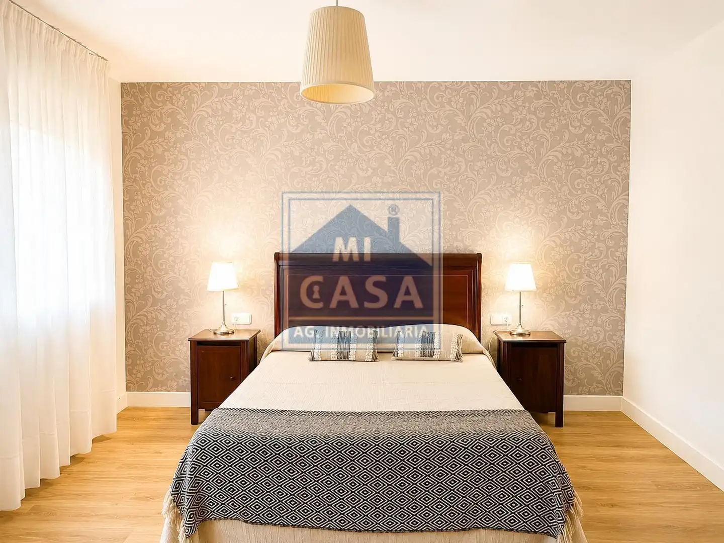 Schlafzimmer von Wohnungen zur Miete in Mérida mit Klimaanlage und Terrasse