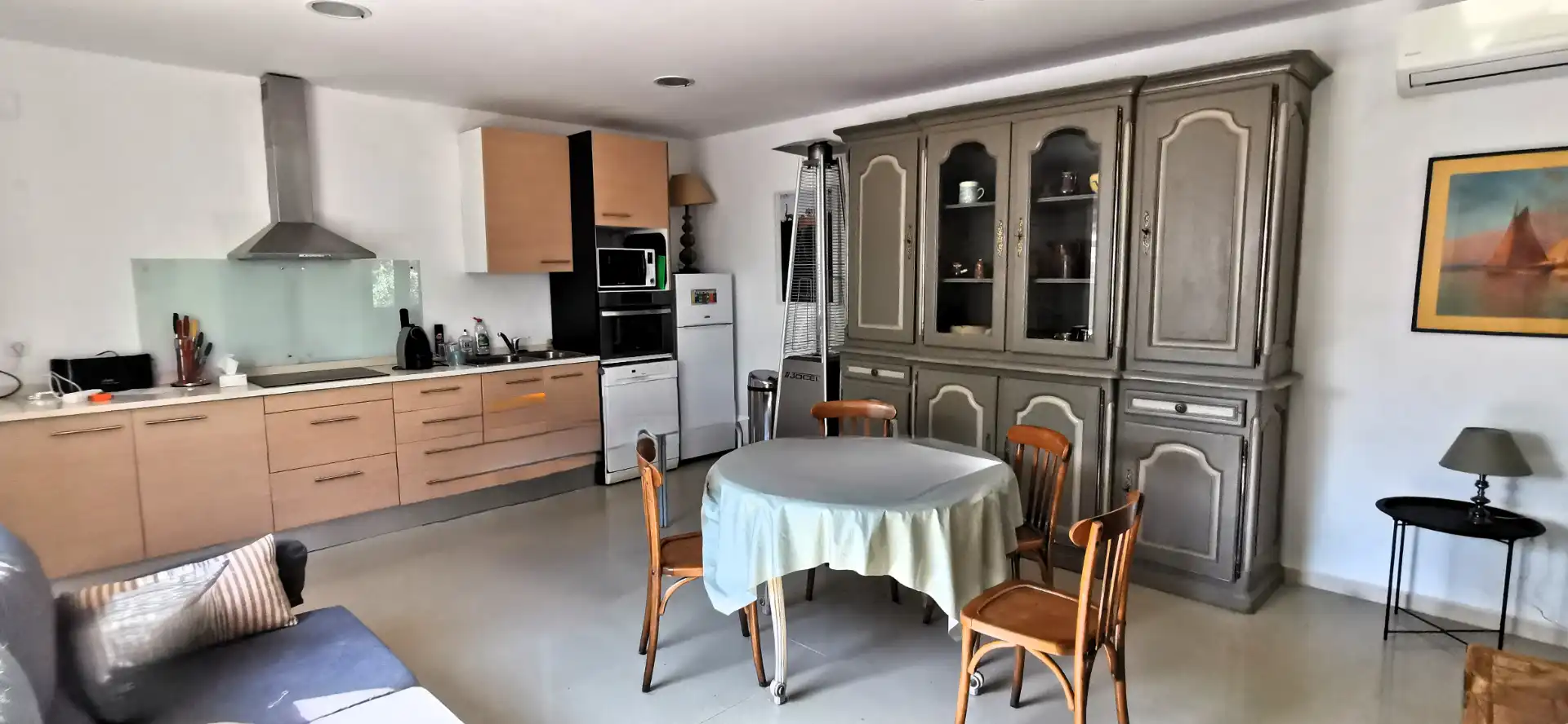 Cocina de Casa o chalet en venta en Garriguella con Aire acondicionado, Calefacción y Jardín privado