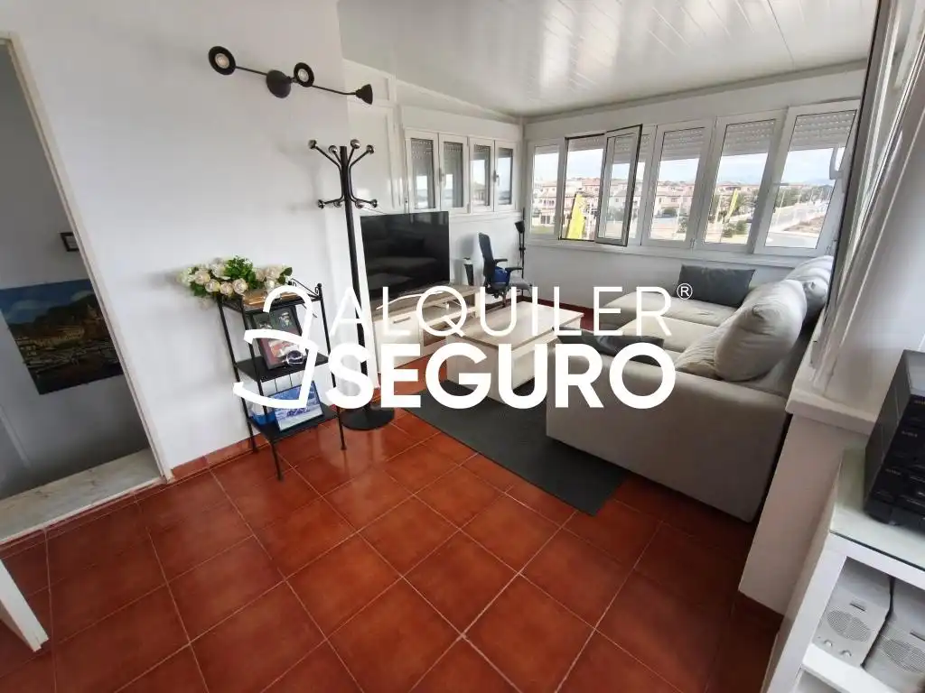 Sala de estar de Casa o chalet de alquiler en Elche / Elx con Aire acondicionado, Terraza y Piscina