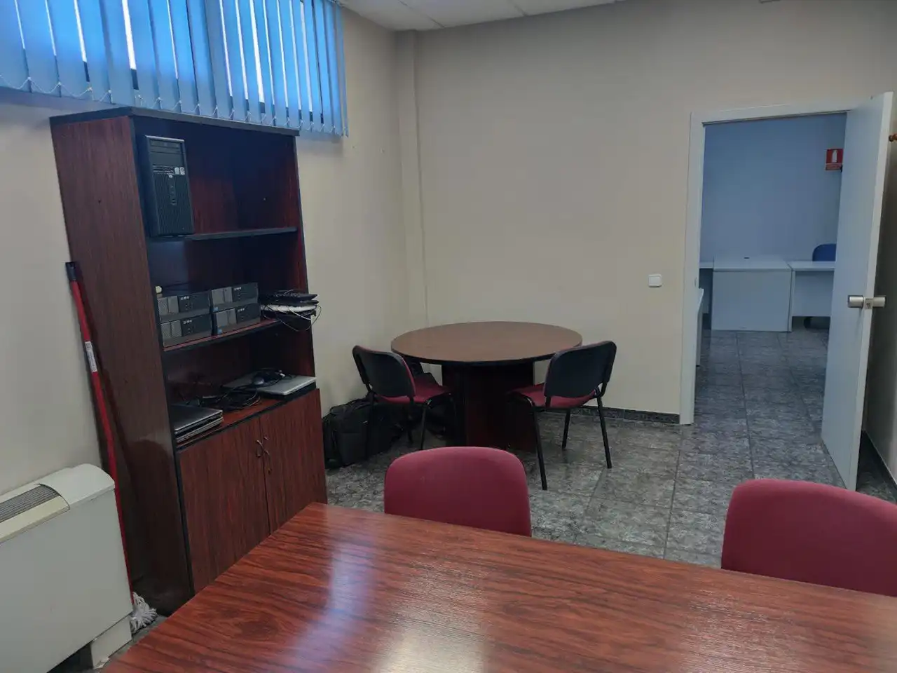 Nau industrial en venda en Peligros amb Alarma