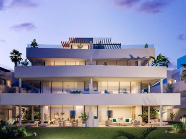 Penthouse mit Pool zum Verkauf in Estepona Pueblo