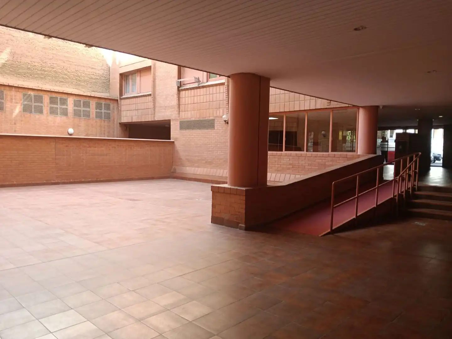 Local de lloguer en Zaragoza