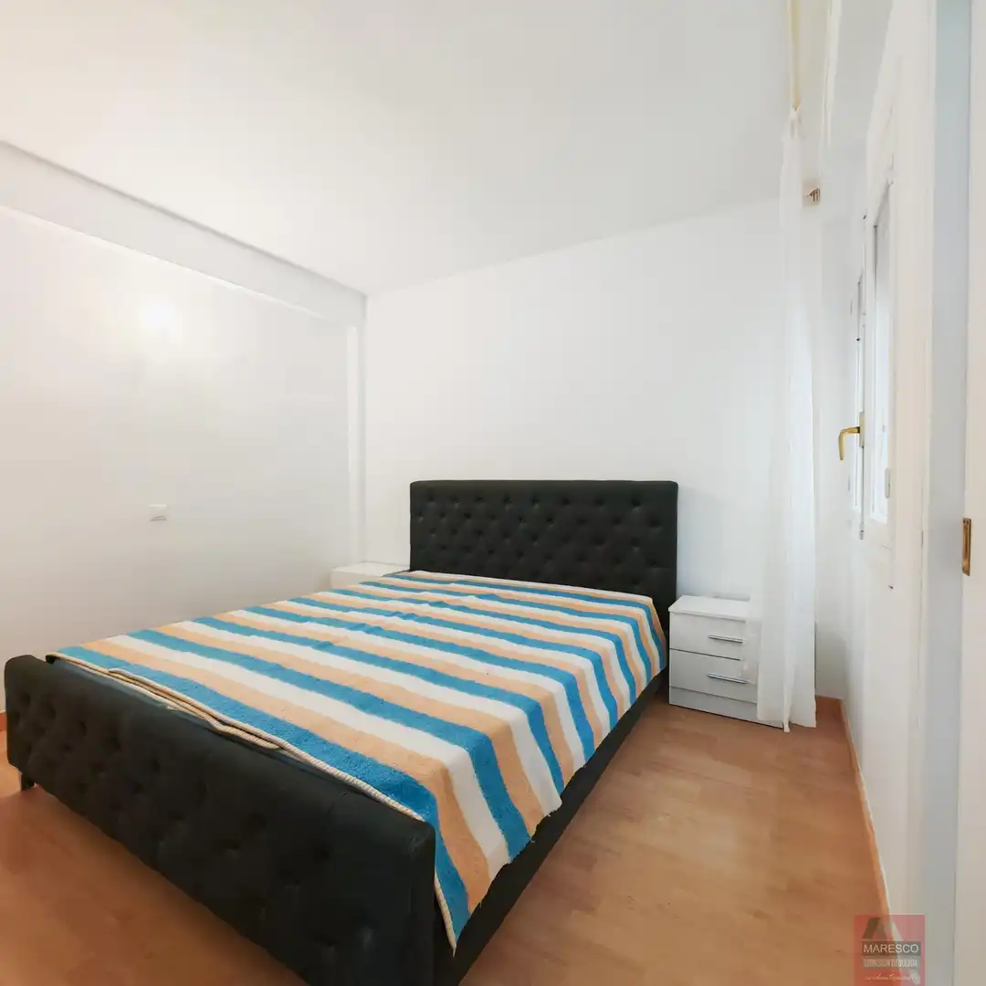 Bedroom of Flat for sale in Fuengirola  with Air Conditioner, Terrace and Balcony