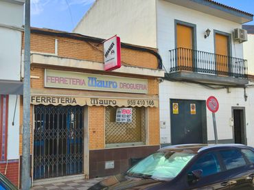 Business premises for sale in Avenida Veintiocho de Febrero 115