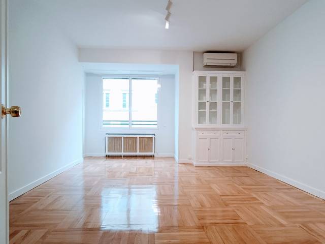 Piso en Alquiler en MONTESA en Lista