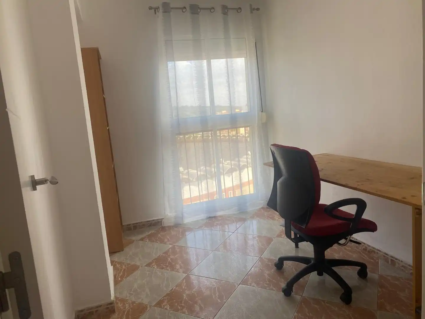 Flat for rent in Urbanización Parque Bolonia, 10, San Bernabé