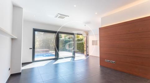 Foto 2 de Casa adosada de alquiler en Vila de Gràcia, Barcelona