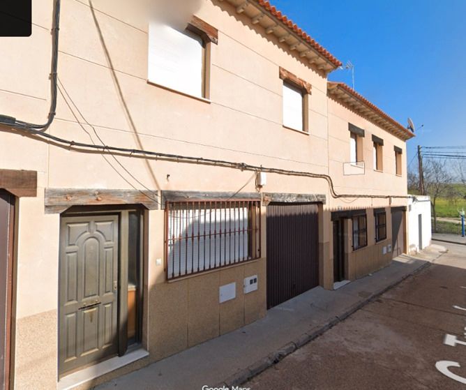 Vista exterior de Casa o xalet en venda en Rielves