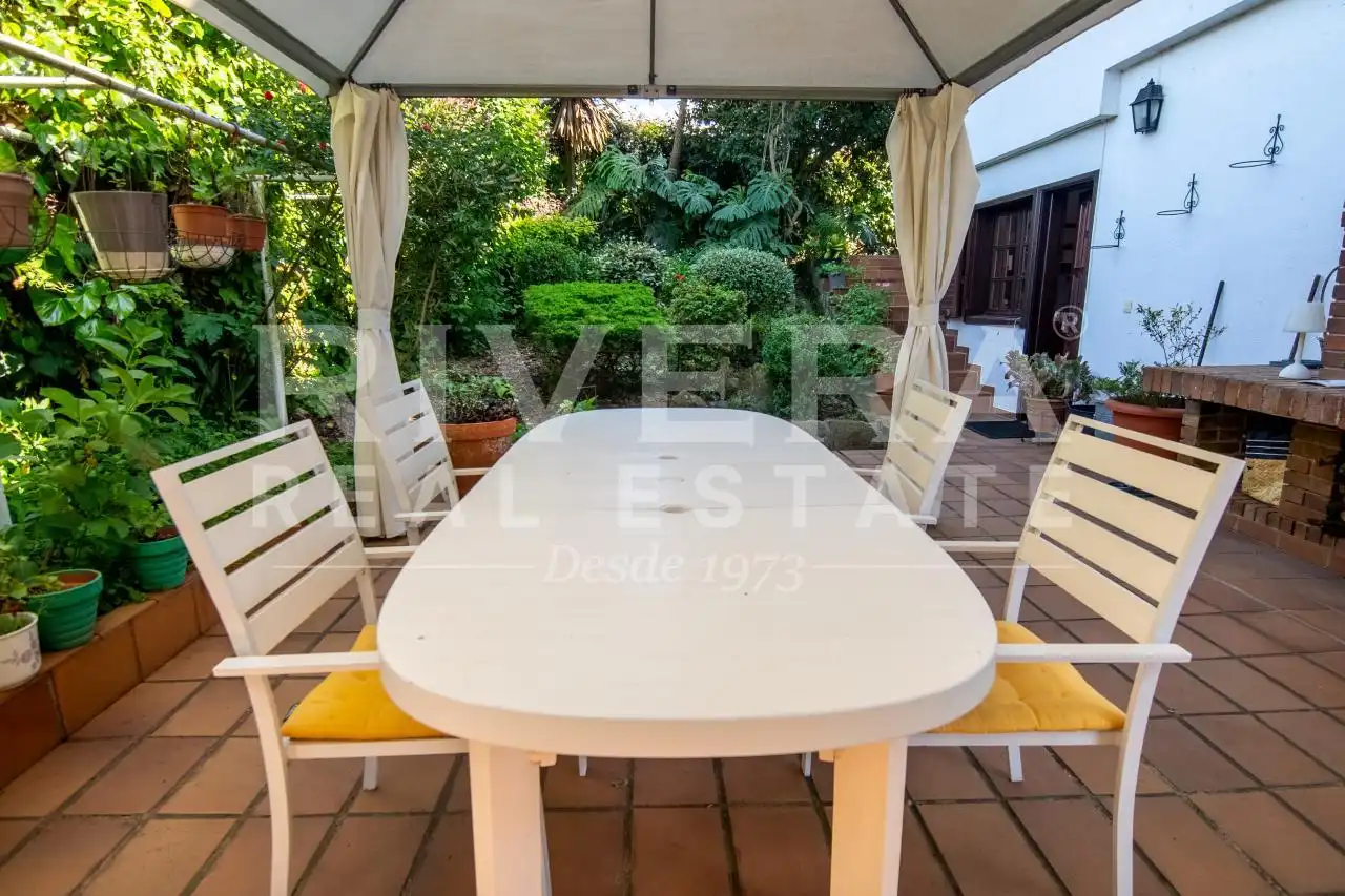 Terraza de Casa o chalet en venta en Vigo  con Calefacción, Jardín privado y Terraza